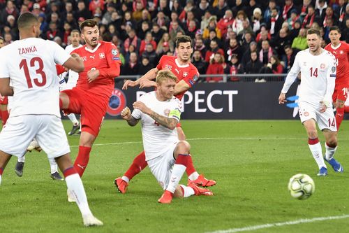比利时vs丹麦欧洲杯
