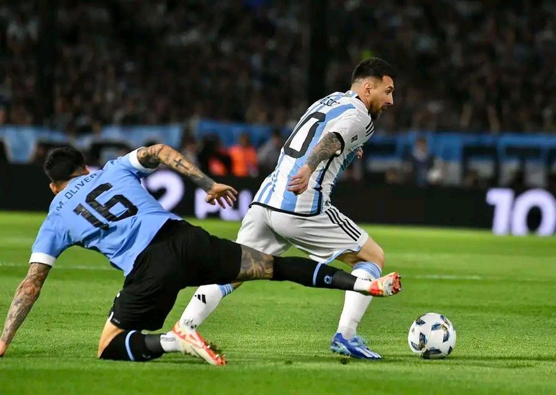 阿根廷vs乌拉圭的相关图片